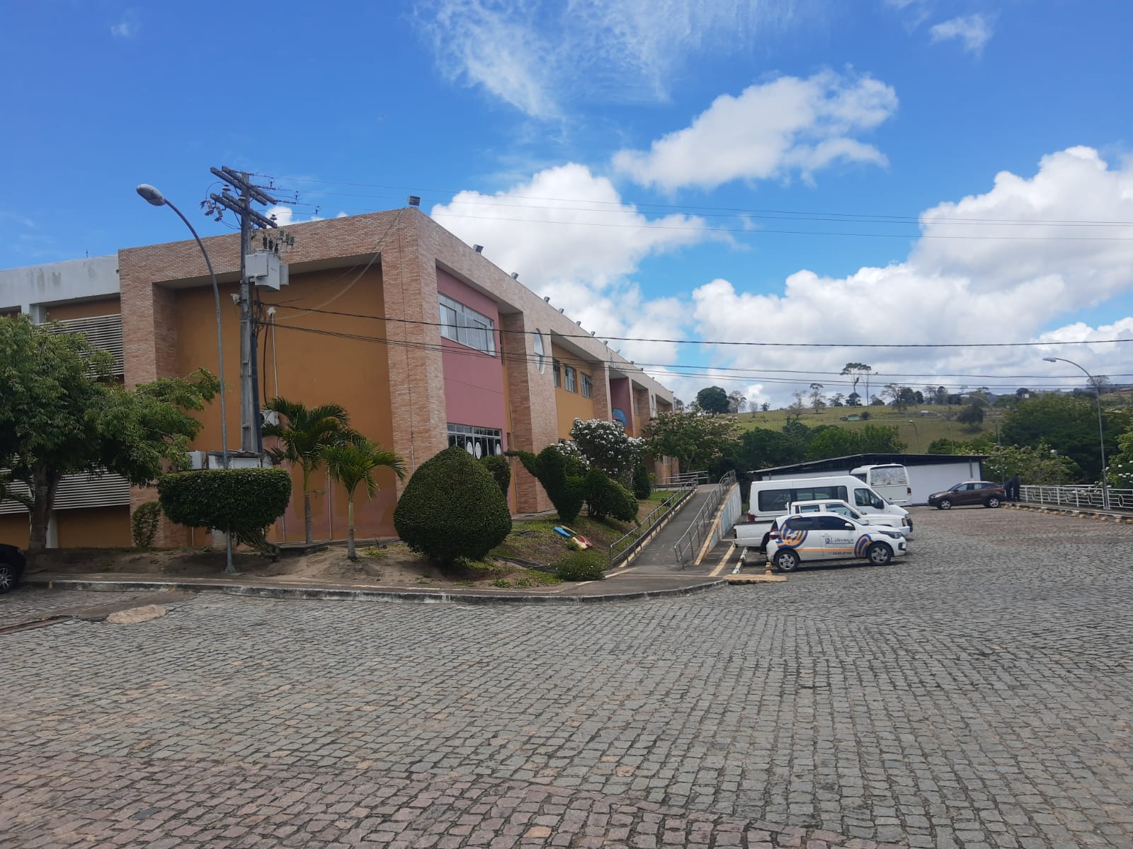 Estacionamento principal