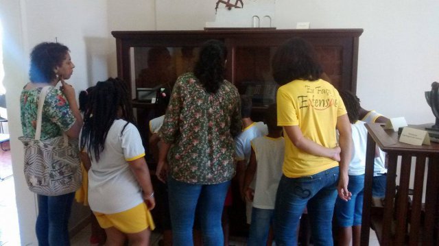 Visita guiada com os alunos do 2º ano da Escola Joaquim de Medeiros