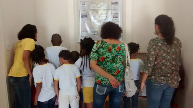 Visita guiada com os alunos do 2º ano da Escola Joaquim de Medeiros