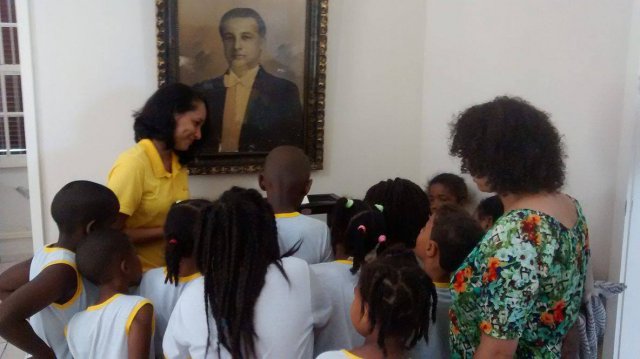 Visita guiada com os alunos do 2º ano da Escola Joaquim de Medeiros