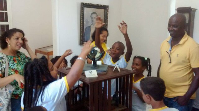 Visita guiada com os alunos do 2º ano da Escola Joaquim de Medeiros