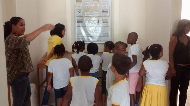 Visita guiada com os alunos do 2º ano da Escola Joaquim de Medeiros