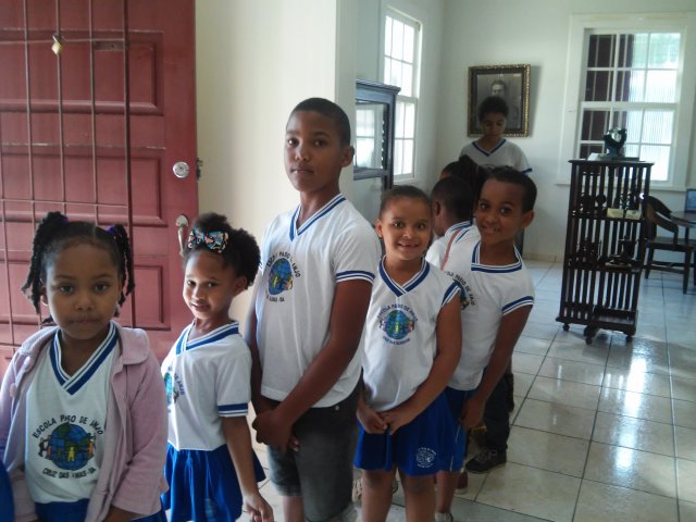 Visita dos alunos da Escola Passo de Anjo, de Cruz das Almas-BA