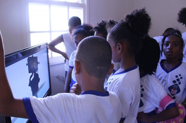 Visita dos alunos da Escola Três Marias, de São Francisco do Conde-BA