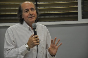 Naomar Almeida Filho