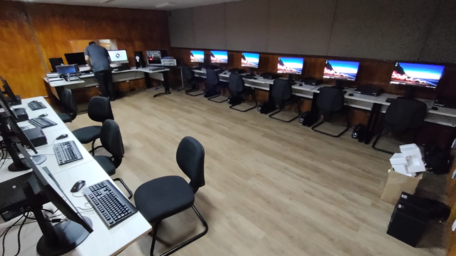 lan1p